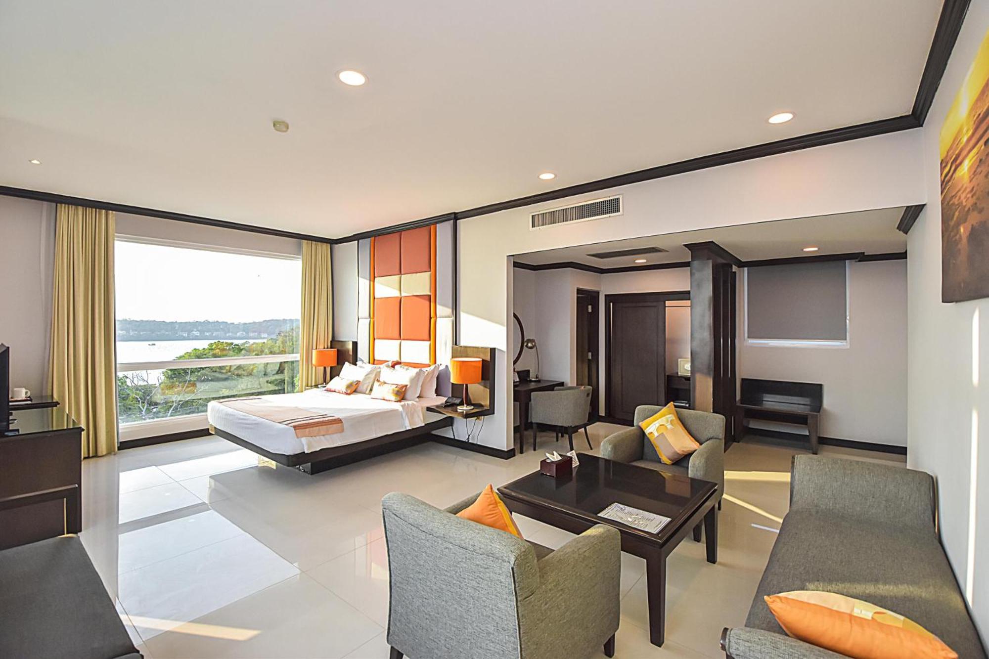 Independence Hotel Resort y Spa Sihanoukville Exterior foto