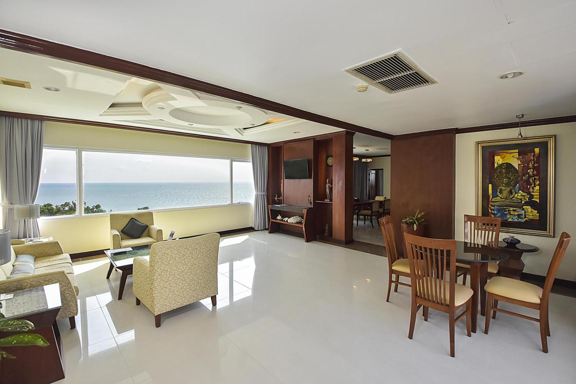 Independence Hotel Resort y Spa Sihanoukville Exterior foto