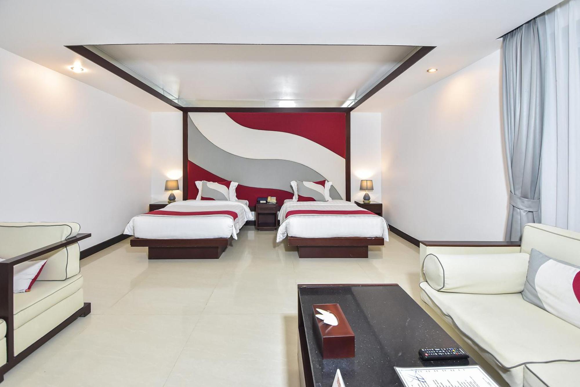 Independence Hotel Resort y Spa Sihanoukville Exterior foto