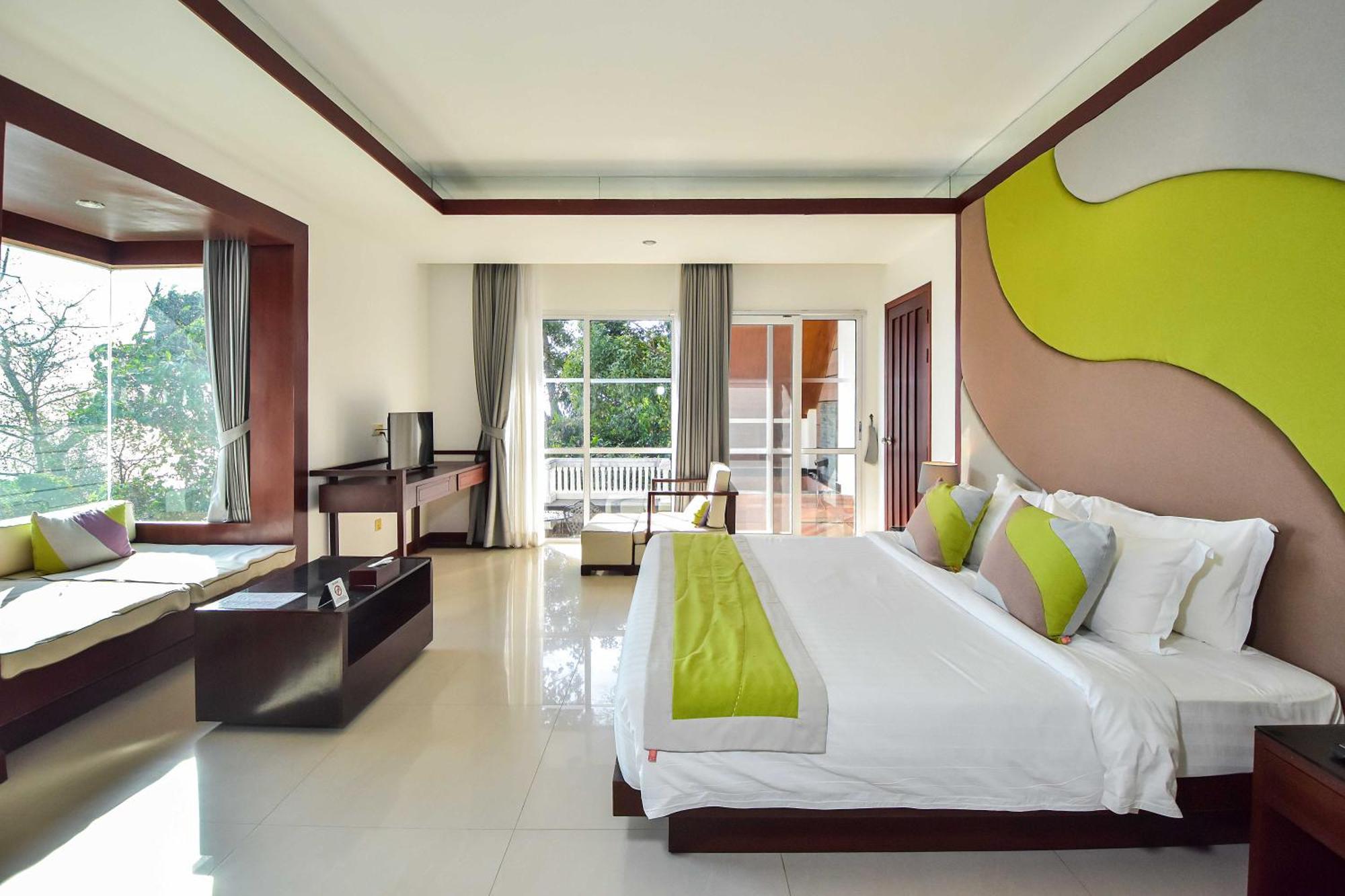 Independence Hotel Resort y Spa Sihanoukville Exterior foto
